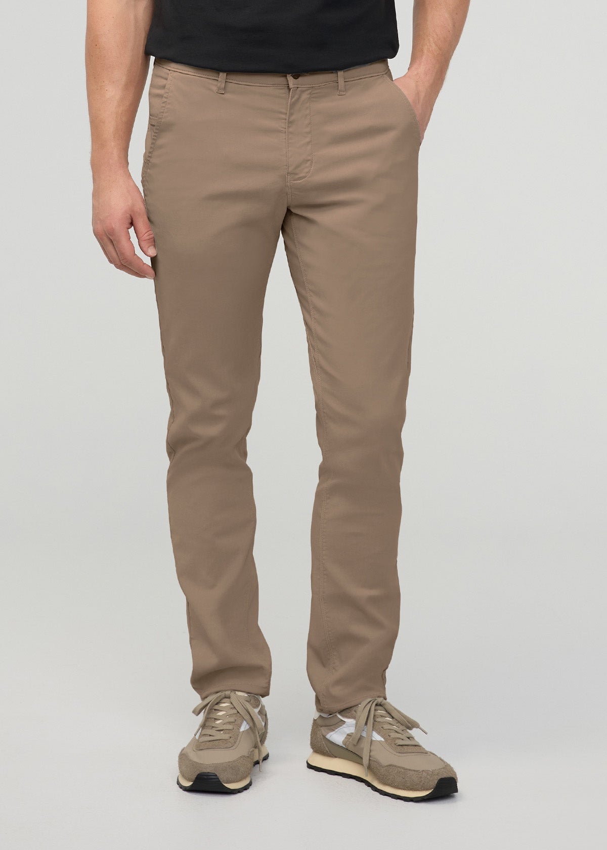 DUER Men's Live Lite Slim Straight Chino - Desert Tan
