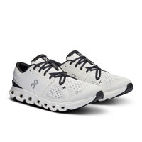 ON CLOUD Women - Cloud X4 - Ivory Black