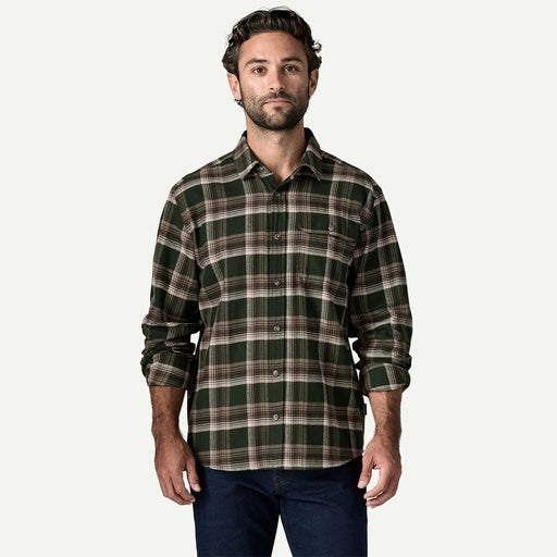 PATAGONIA Men's Long Sleeved Lightweight Fjord Flannel Shirt - Cozy Cabin/Treeline Green