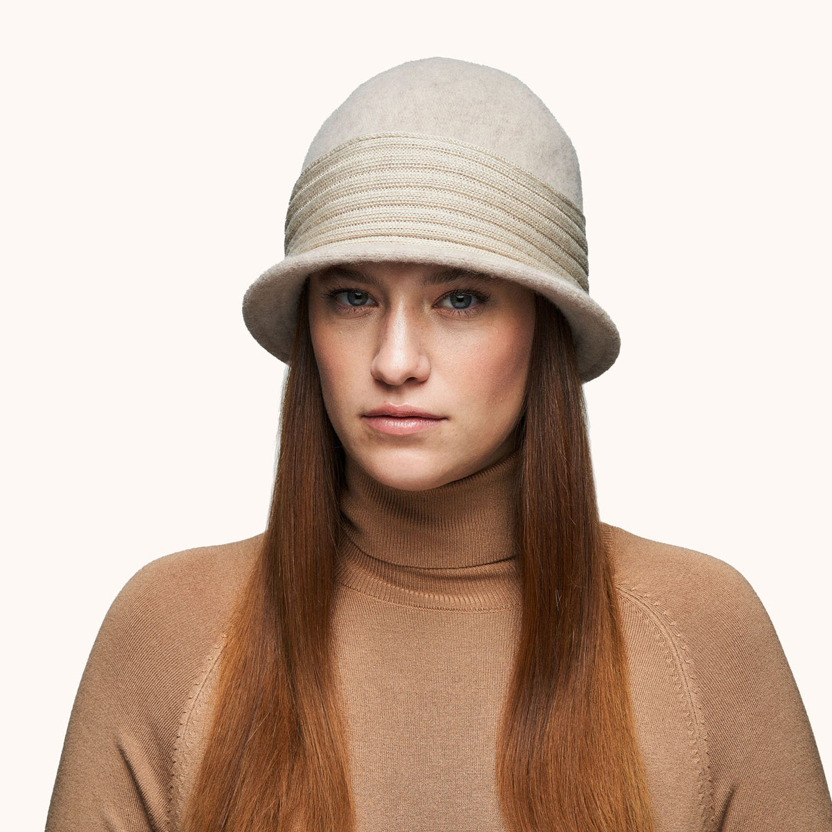 CANADIAN HAT Clara Soft Wool Cloche - Cashmere