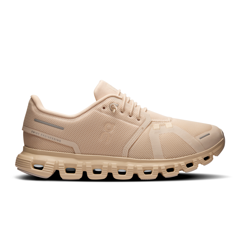 ON RUNNING Women's Cloud 6 - Sand/Sand