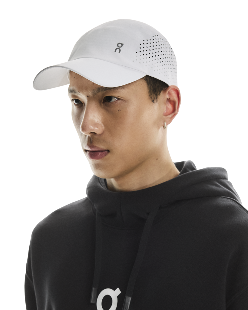 ON RUNNING Unisex Lightweight Cap - White