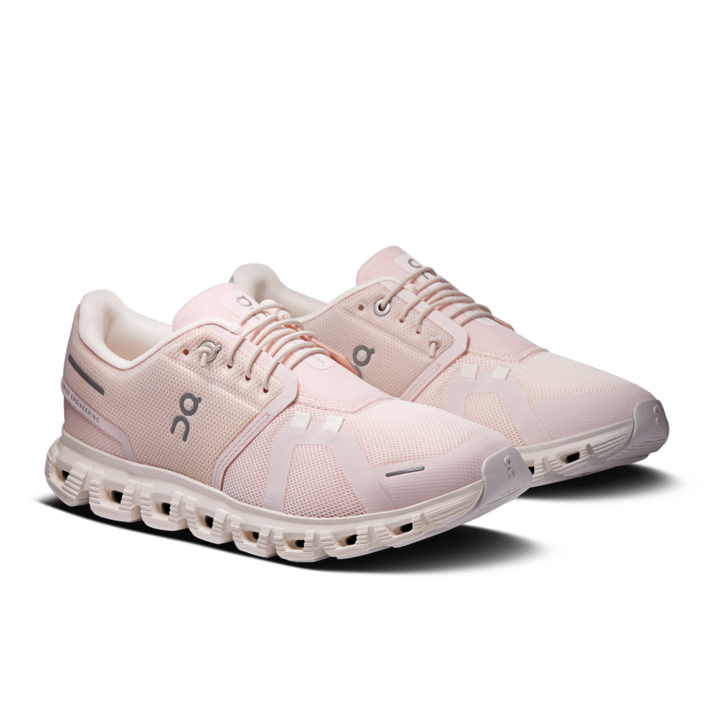 ON RUNNING Women's Cloud 6 - Salt/Gardenia