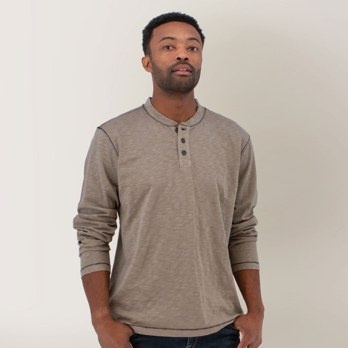 OLD RANCH - Men's Dominic Henley - 386 Walnut