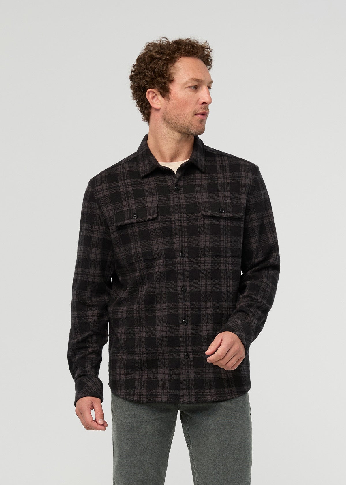 DUER Men's Performance Flannel Overshirt - Black Plaid