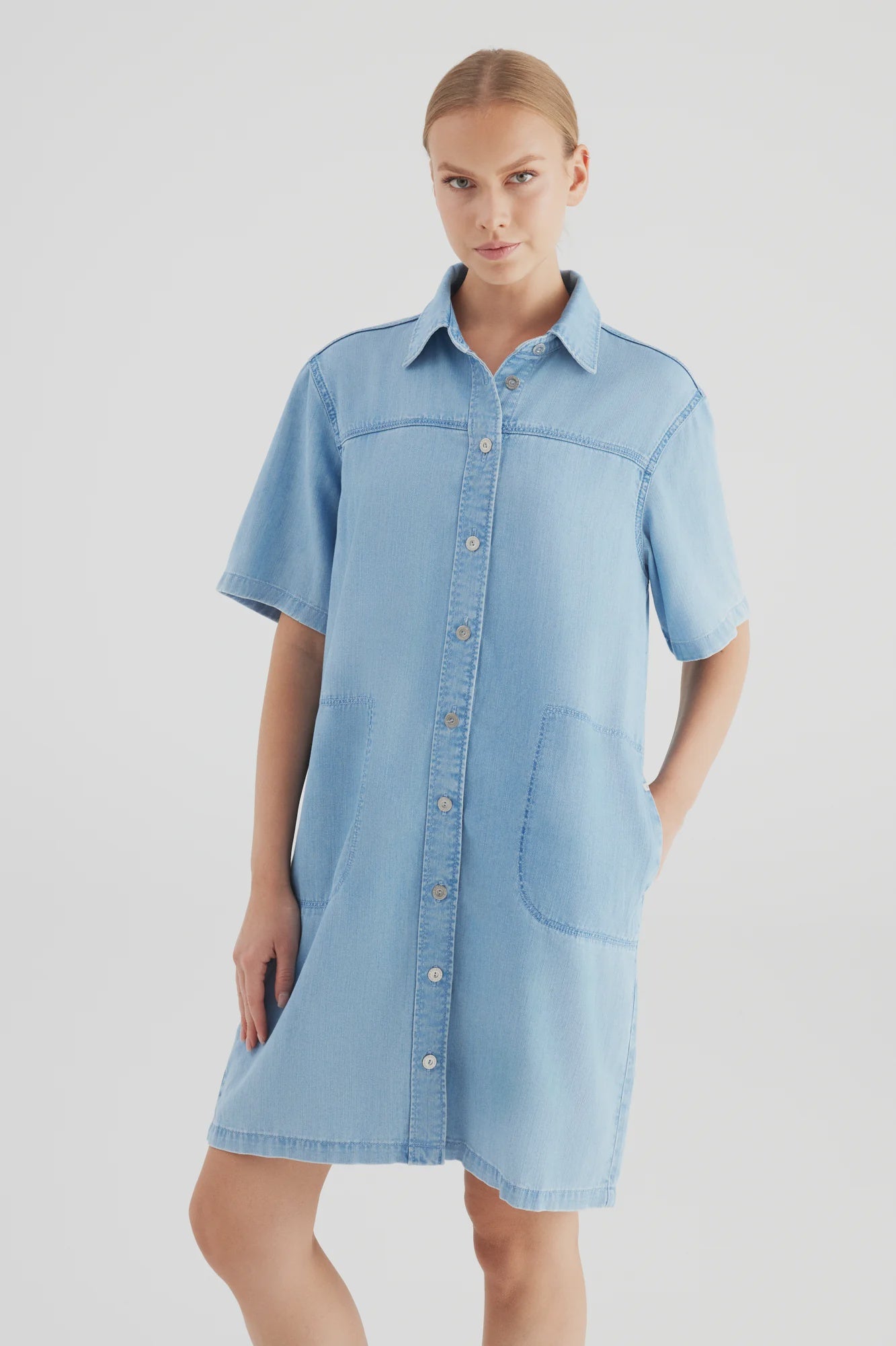 CUP OF JOE Nikki Relaxed Dress - Light Blue