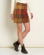 W's Merino Heartfelt Sweater Skirt - Dark Roast Plaid