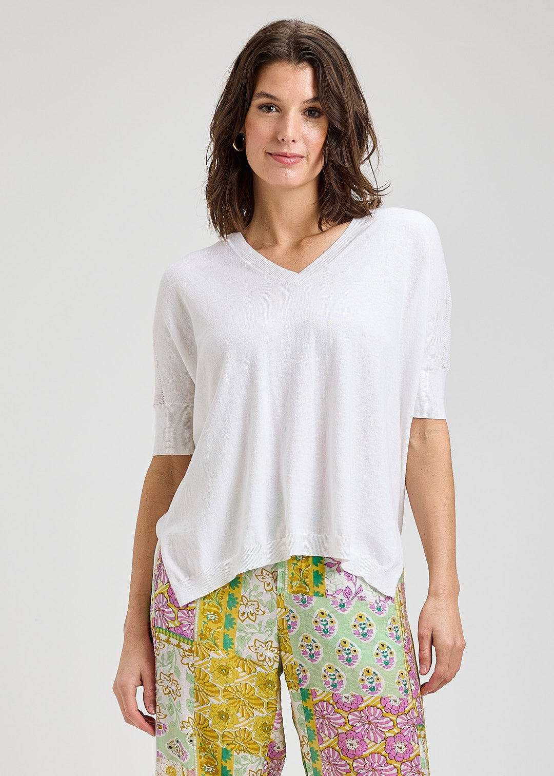 ZAKET & PLOVER ZP8406U V-Neck Top - White