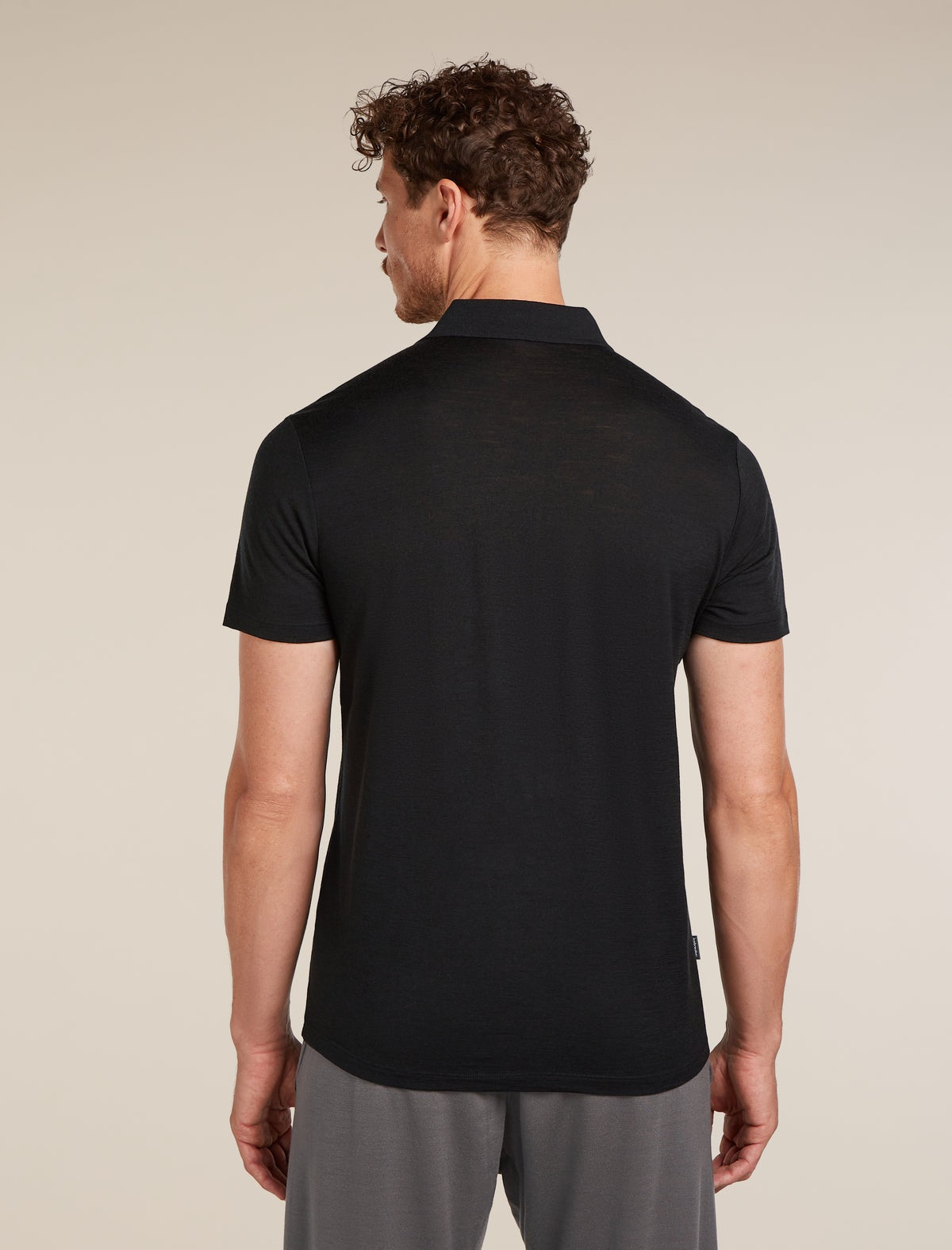 ICEBREAKER Men's Merino 150 Tech Lite Short Sleeve Polo - Black