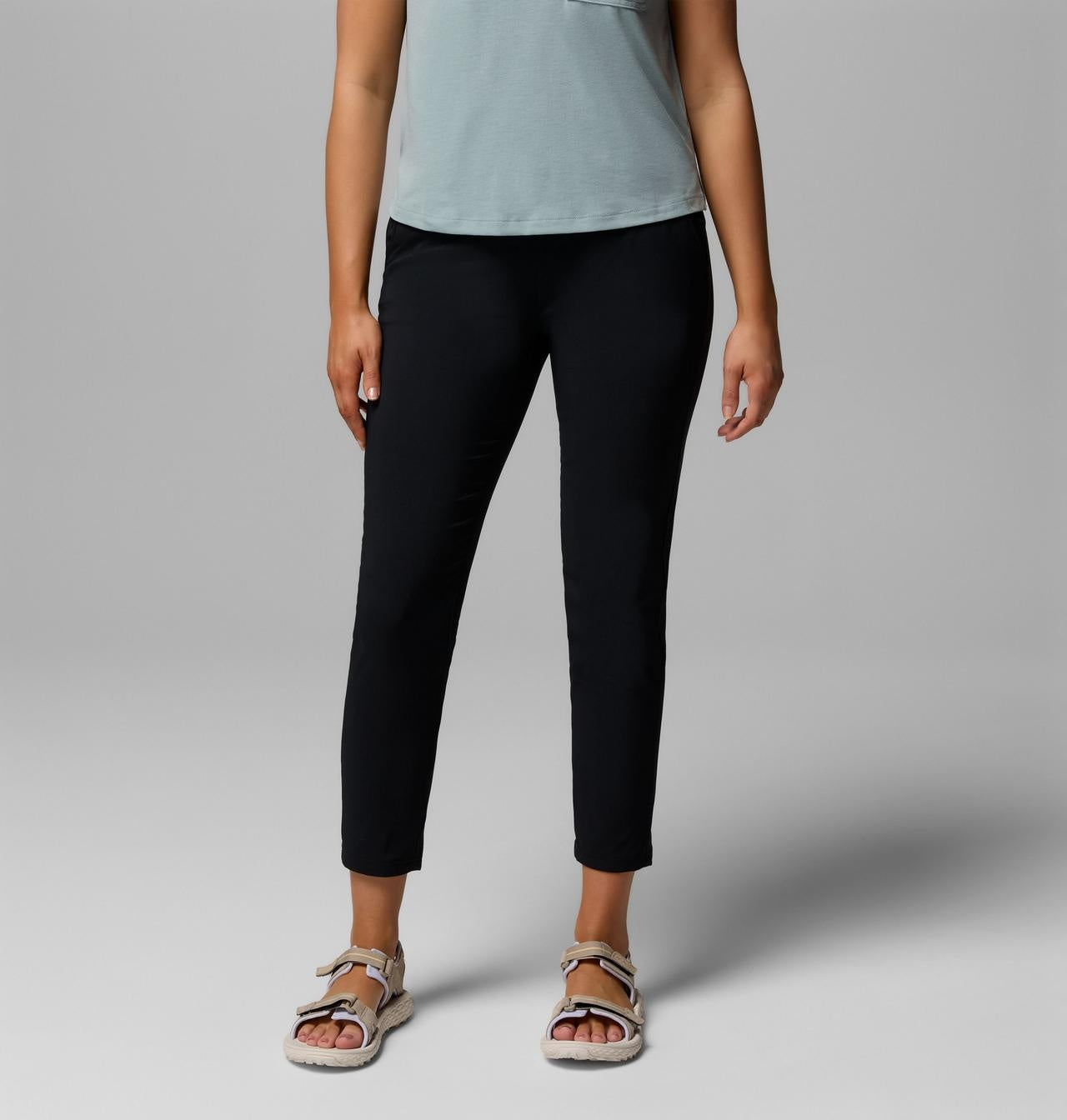COLUMBIA Women's All Seasons™ Slim Pull-On Pant Regular - Black