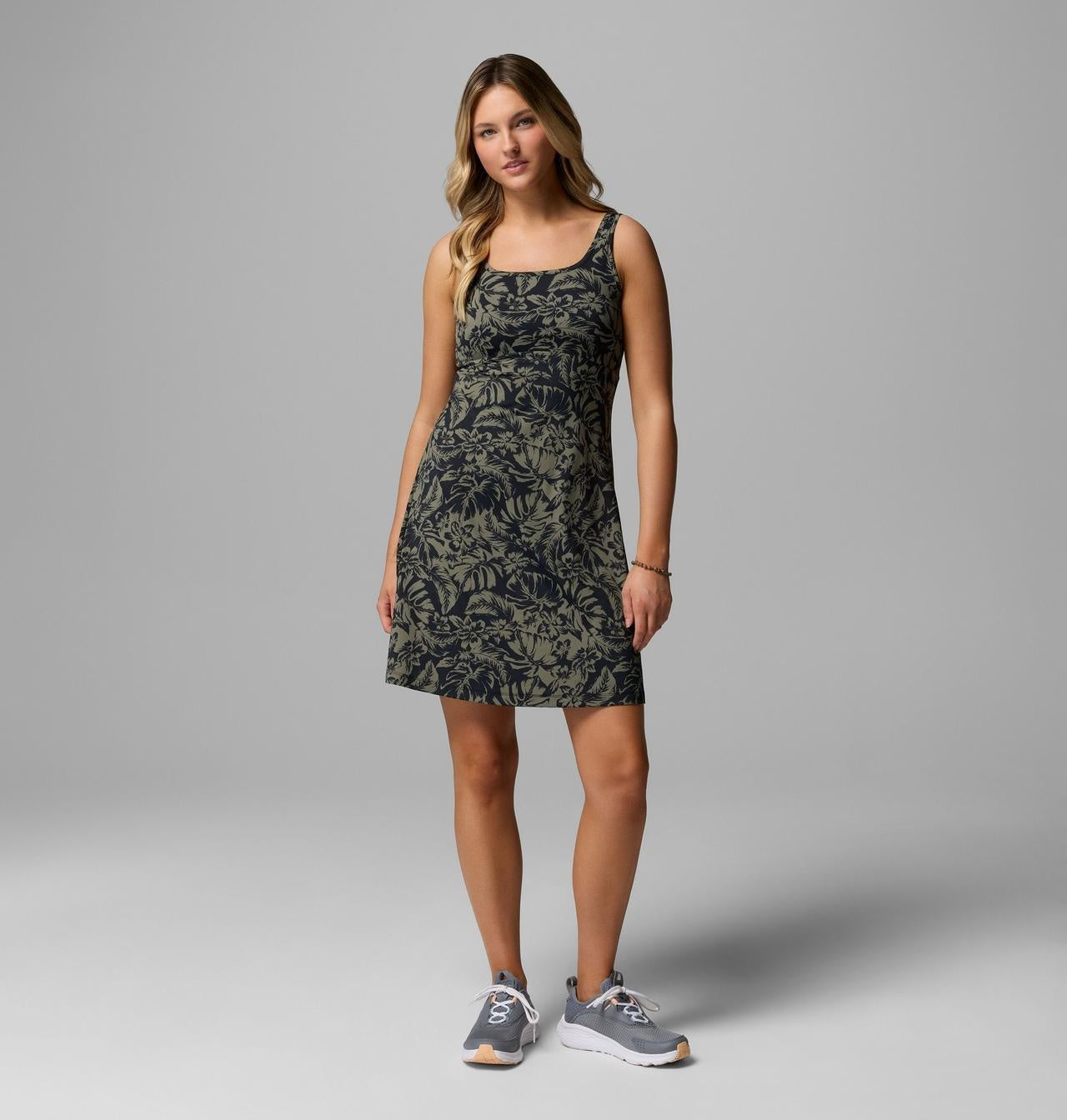 COLUMBIA Women's PFG Freezer™ III Dress - Cypress Vacay Blooms Tonal