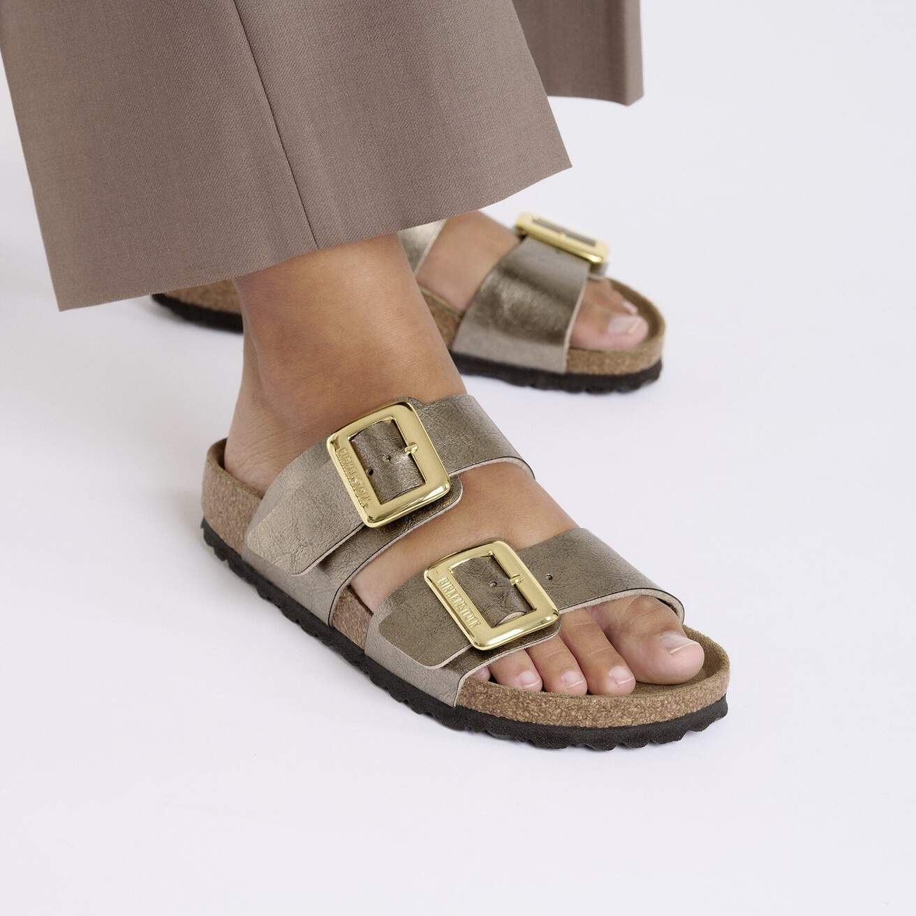 BIRKENSTOCK Sydney Luxe Buckle - Graceful Taupe